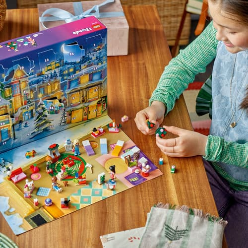 LEGO Friends Calendario de Adviento 2025 42668
